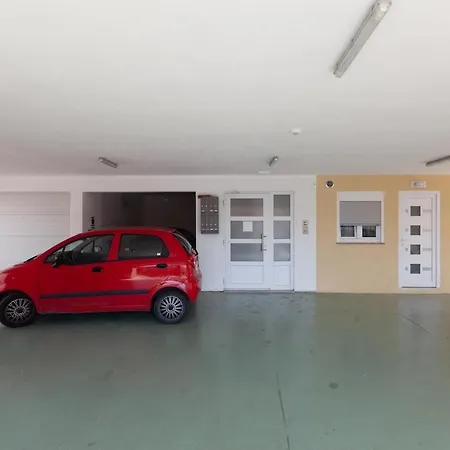 For Four With A Sea View Makarska