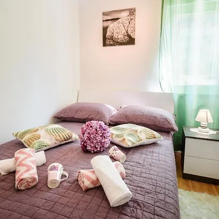 For Four With A Sea View Pensjonat Makarska